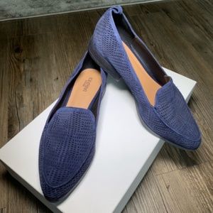 Crown Vintage suede loafers